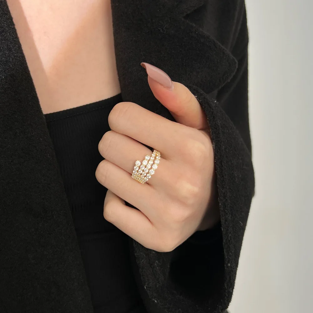 S925 Sterling Silver Niche Ins Fashion Light Luxury Ring for Women Snake-Shaped Wrapped Lab Diamond Rattan Man Silver Ring
