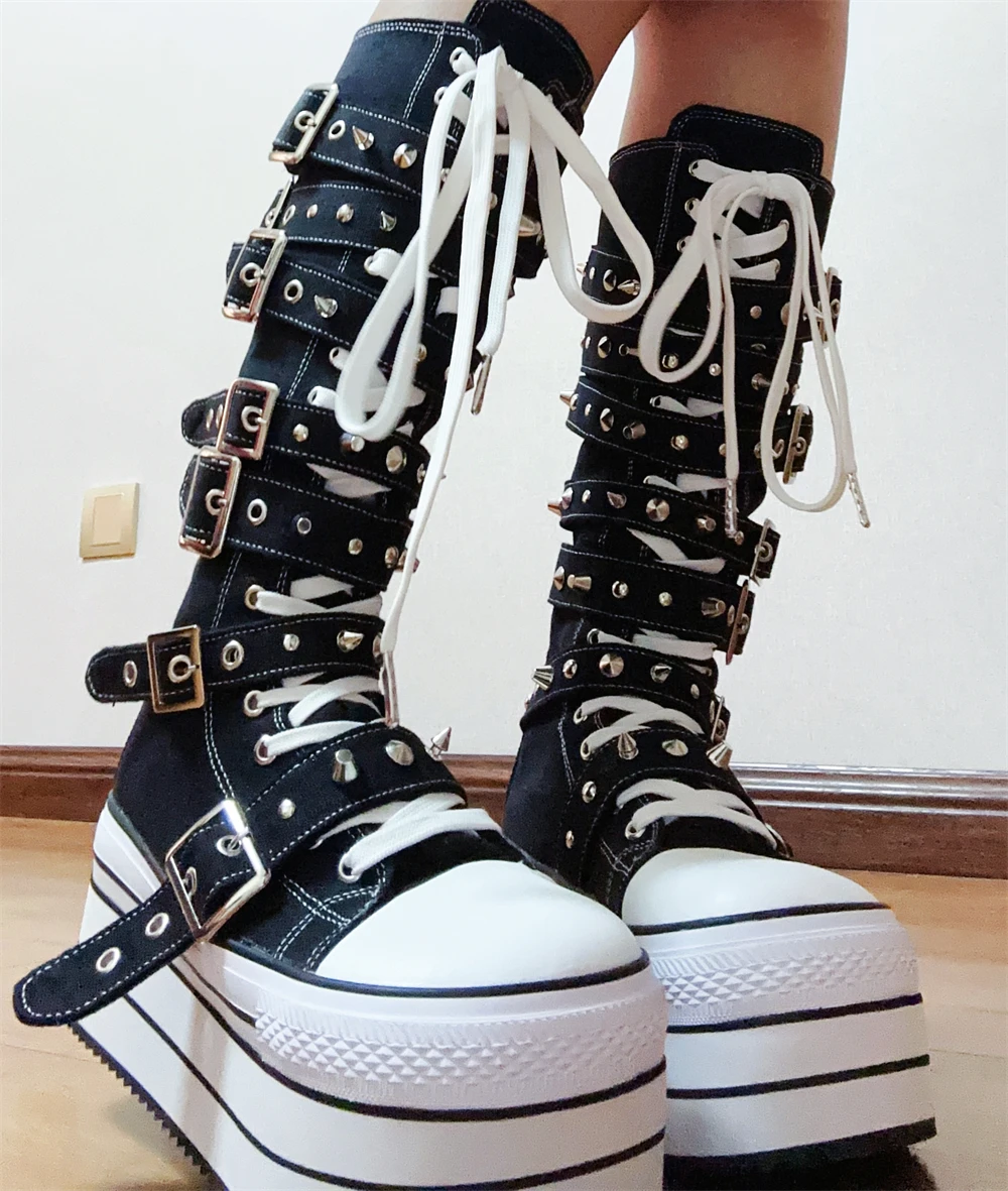 Vintage Rivet Wasteland Style Punk Subculture Y2k Custom Thick