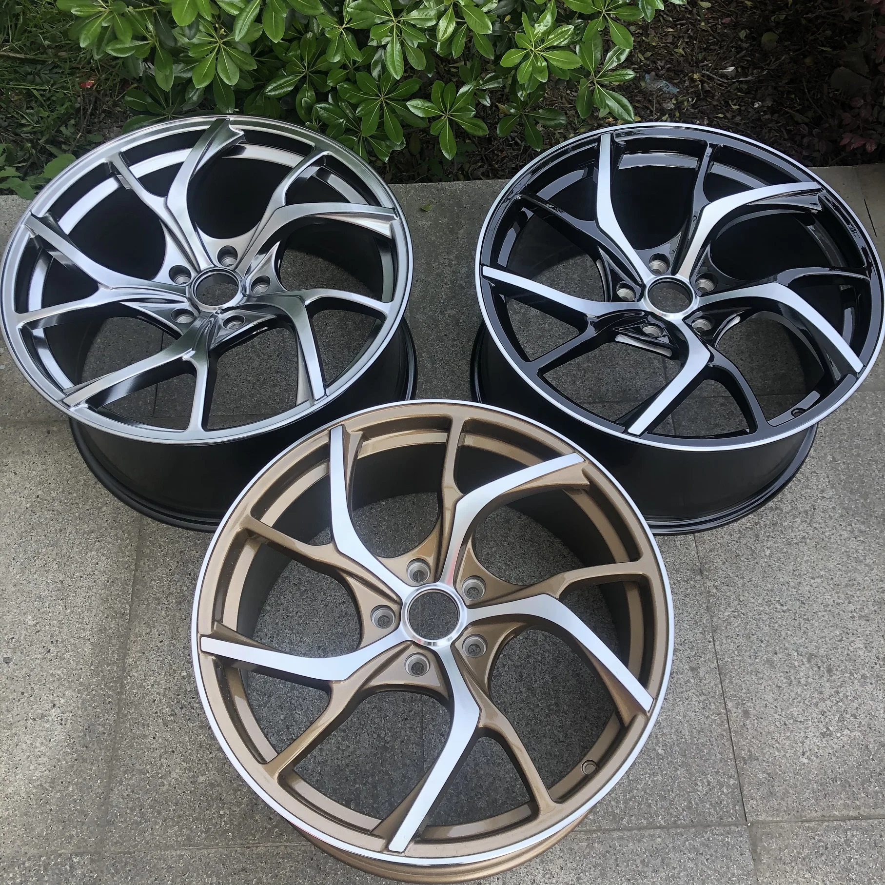 5466 alloy wheel.jpg