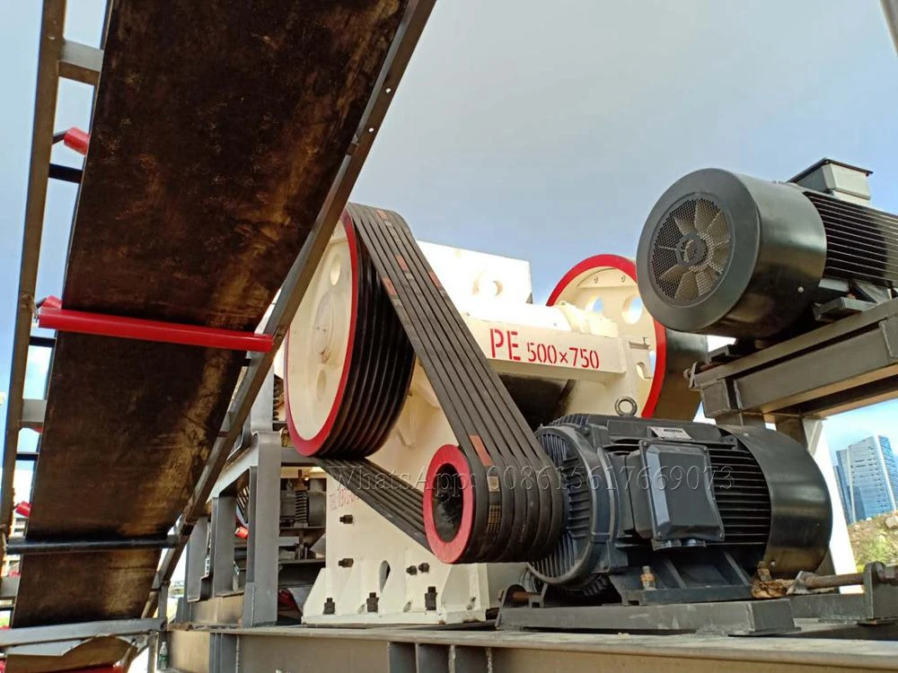 Измельчитель зерна кубанец-500мз. Дробилка 500. Дробилка мо xfs-500. Измельчитель кубанец 500. Дробилка 500.