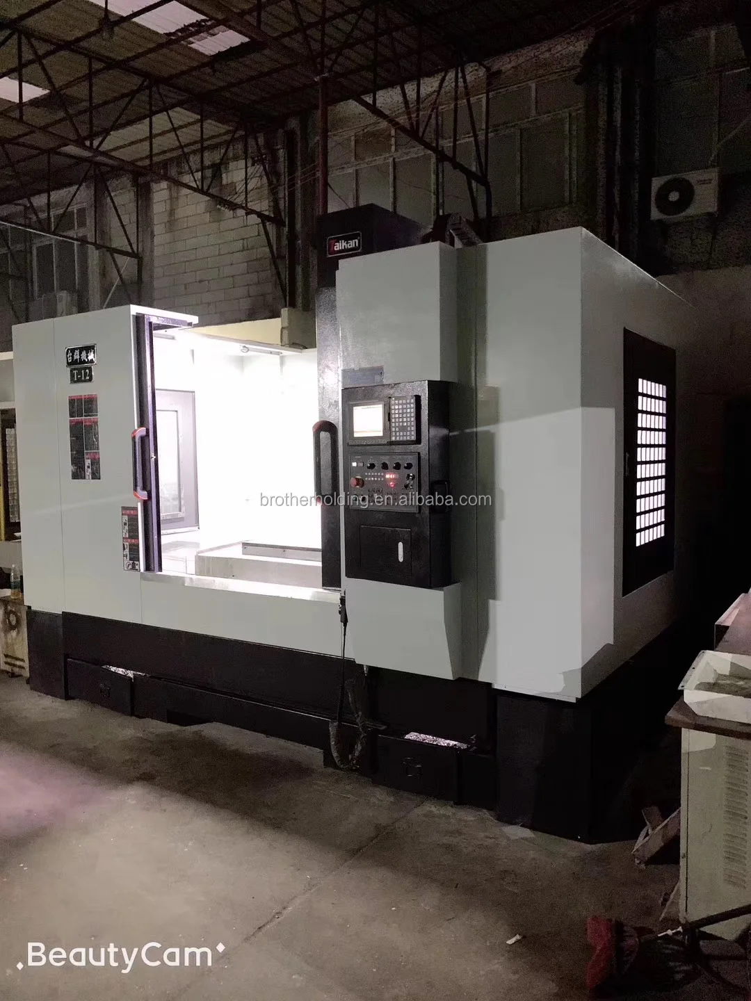 Taiwan Taikan Used Cnc Milling Machine Buy Cnc Milling Machine For