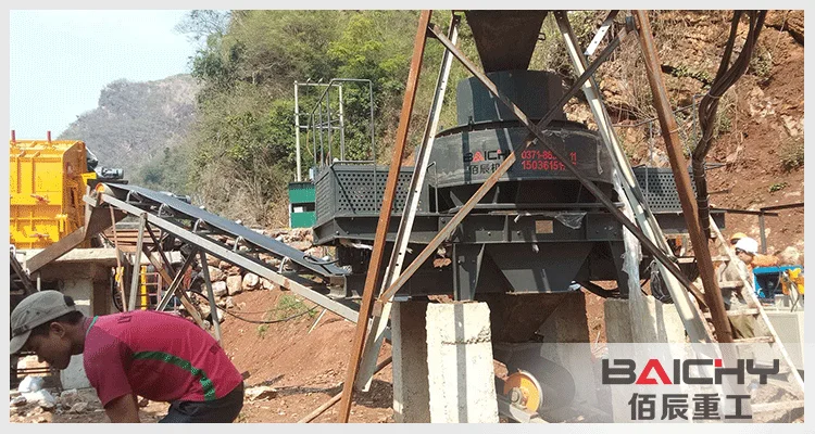 VSI 7611 sand maker Vertical crushing machine henan vsi crusher price stone sand maker for sale   