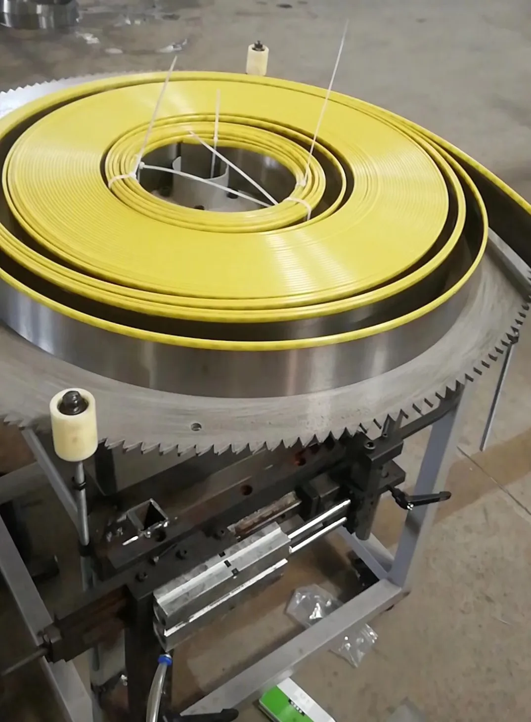 Factory Direct Sell Wood Band Saw Blades Sawmill For Wood Cut Tct Band