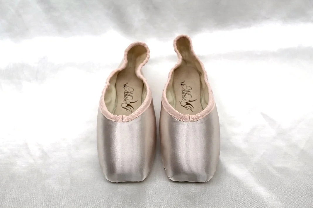 ballet shoes for wide feet