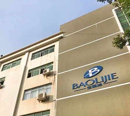 High-end Quality Toothbrush Heads for Home and Travel Use with Medium Bristle Hardness 0.15mm