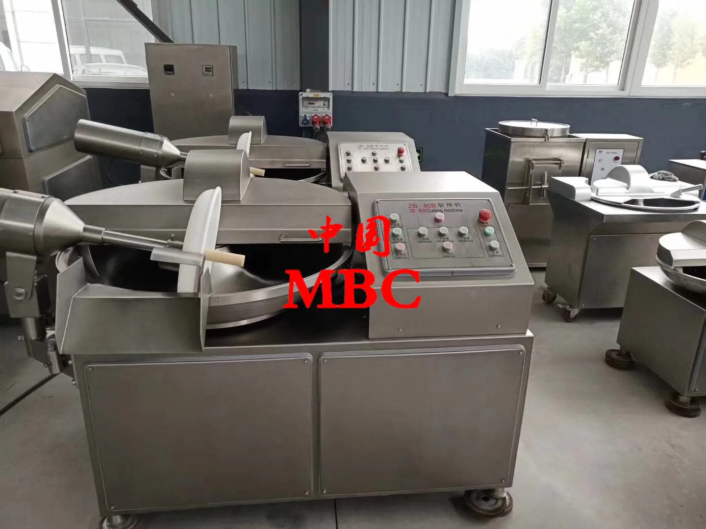 meat sauces cutting machine.jpg