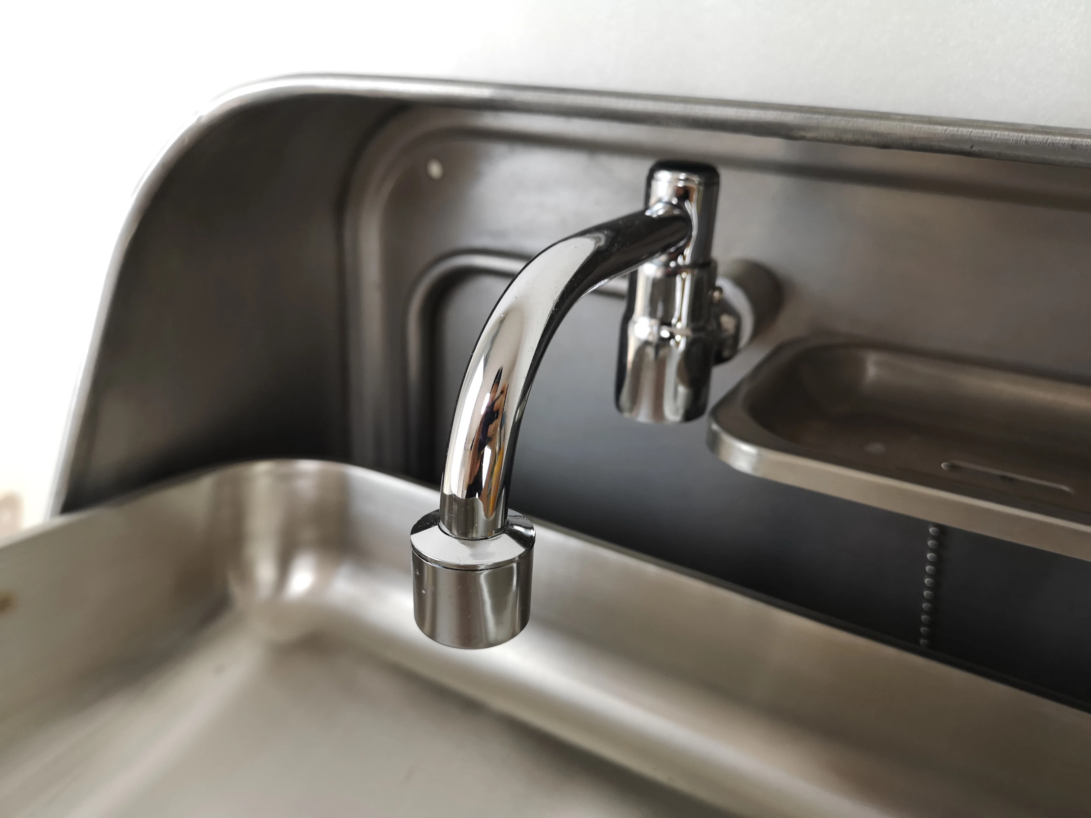 Rv Boat Ss Folding Sink With Integrated Faucet 370*390*180/375mm Gr595 Buy Rv Sink,Boat Sink