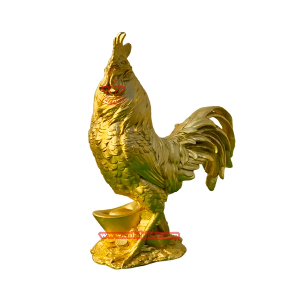 Gold cock. Золотая статуя виде петуха купить.