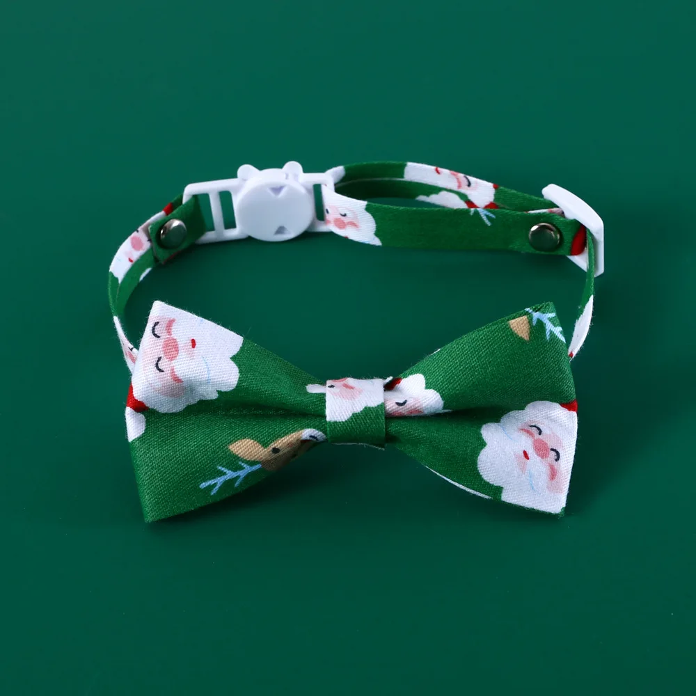 Interactive Eco-Friendly Cat Chew Toy Set Santa Claus Tree Hat Bow Tie Collar Teaser Wand Plush Christmas Pet Toy