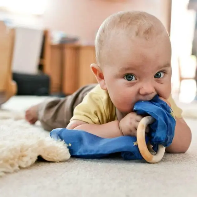 wooden teething ring (1).jpg