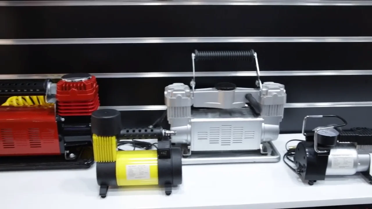 便携式迷你电动充气泵轮胎充气机 12v 直流空气压缩泵机器