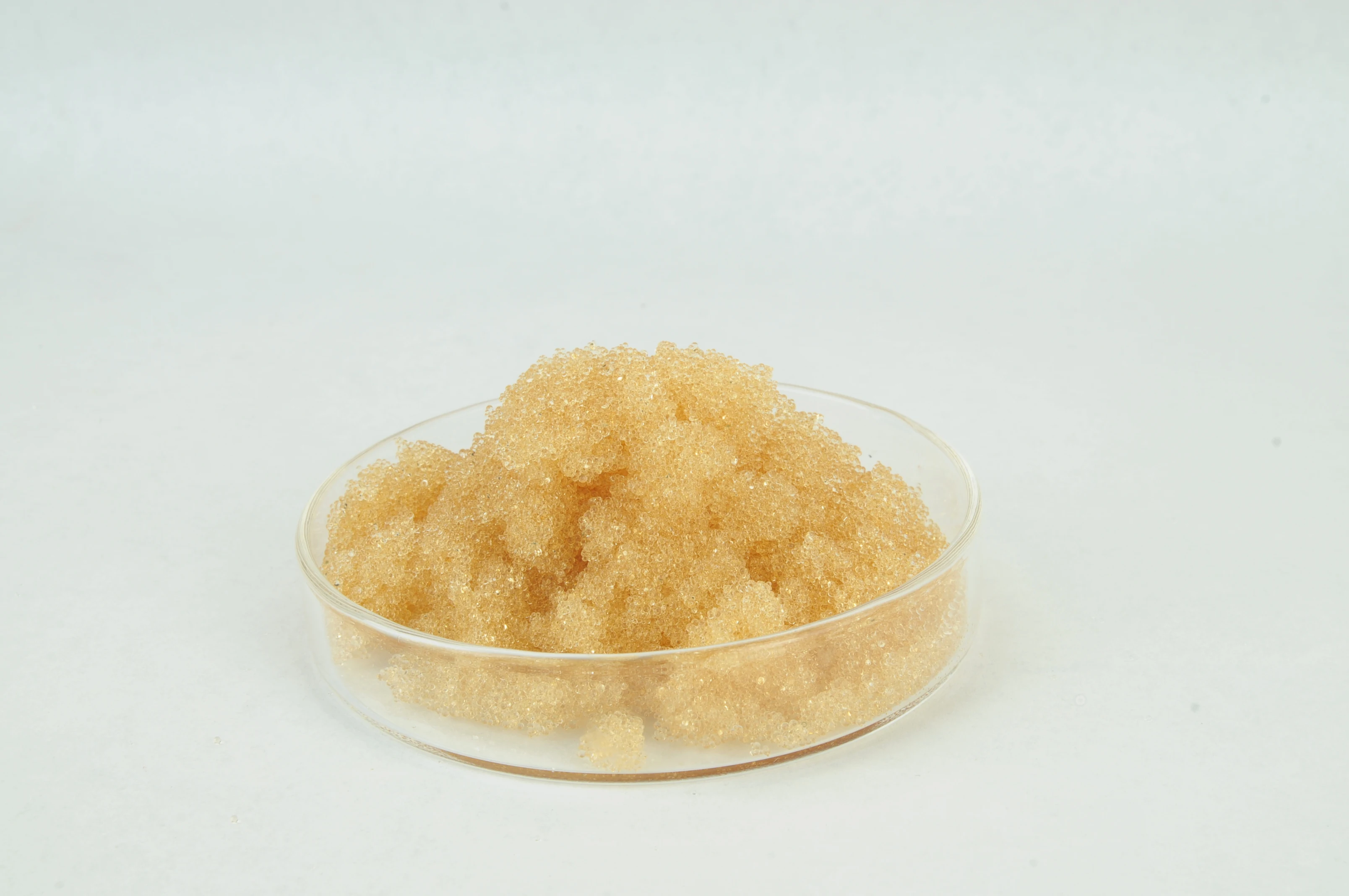 001x7 strong acid cation ion exchange resin for