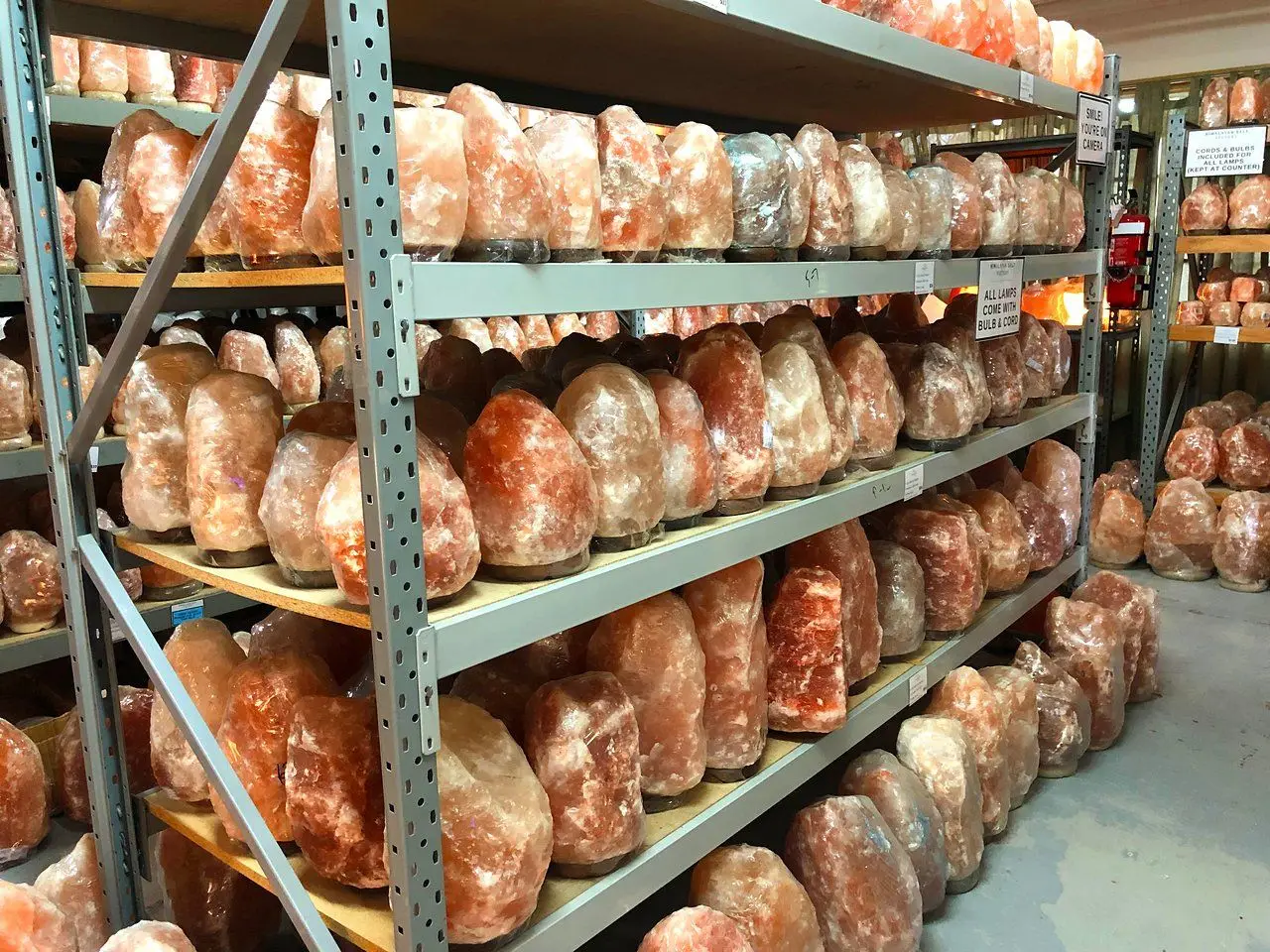 Organic Food Grade Natural Himalayan Medium Course Pink Salt Full Of