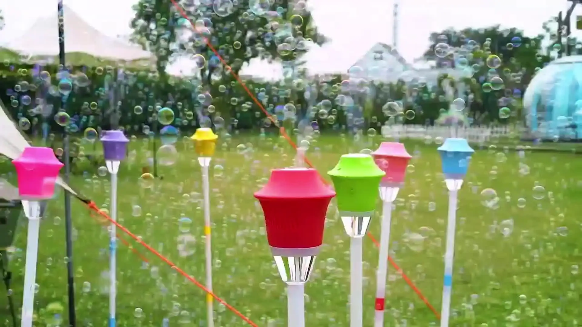 Machine à bulles de savon, jouet à bulles, baguette magique, pistolet à bulles électronique, pour enfants, jouets d'extérieur pour fêtes d' anniversaire Machine à bulles de savon, jouet à bulles, baguette magique, pistolet à bulles électronique, pour enfants, jouets d'extérieur pour fêtes d' anniversaire