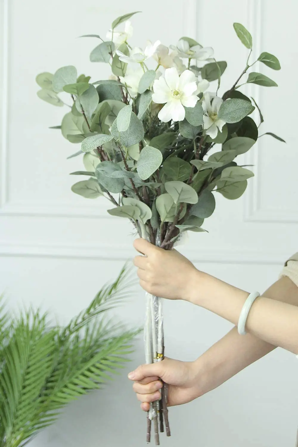 Wholesale Indoor Christmas Garland Wedding Flower Green Wreath Plastic Artificial Eucalyptus Door Wreath Buy Eucalyptus Wreath Green Wreath Christmas Garland Product On Alibaba Com