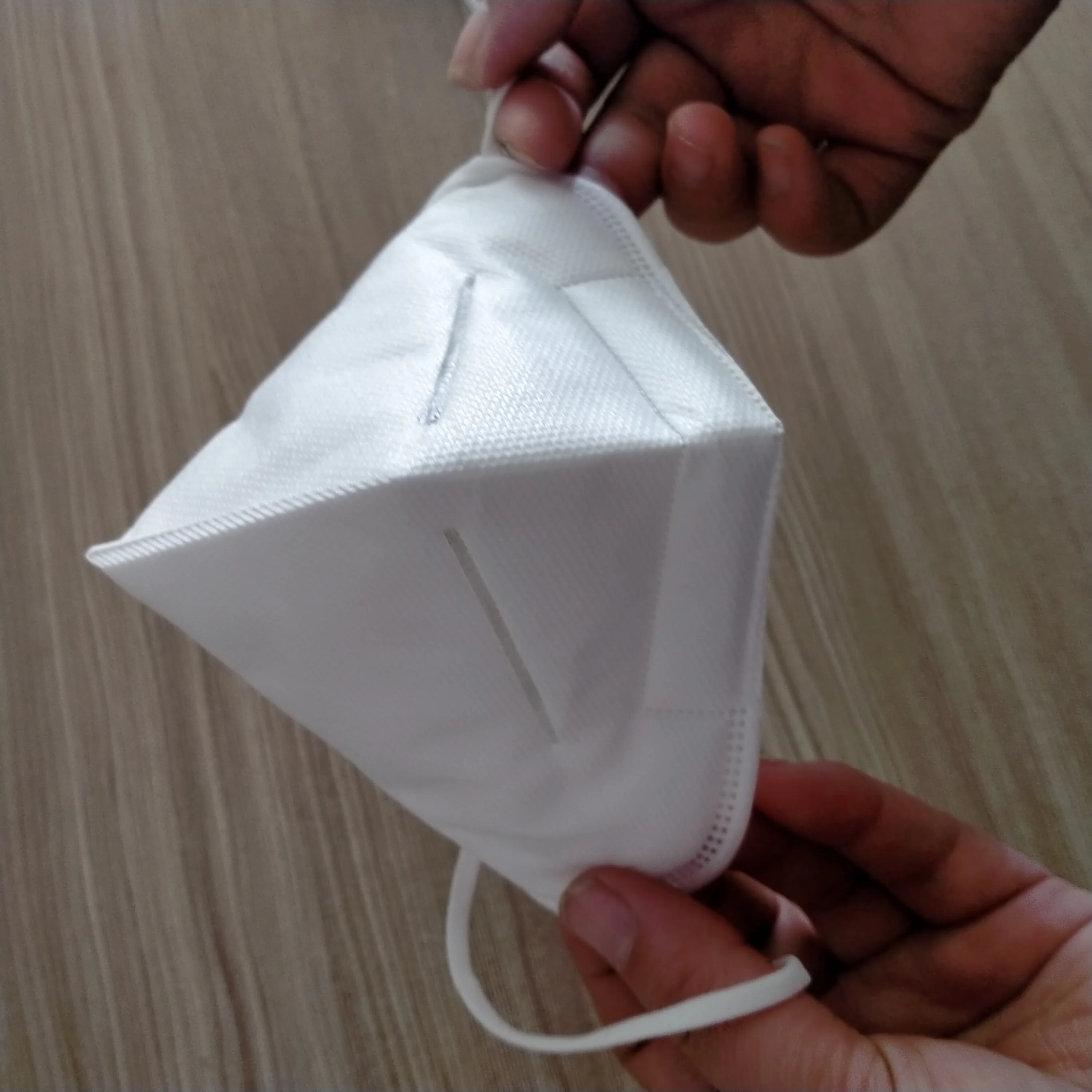 定制热卖一次性呼吸盖口罩t ffp2