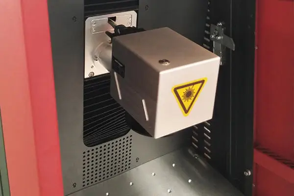 30W Raycus Fiber Metal Laser Marking Machine Laser Machine for Metal Plastic