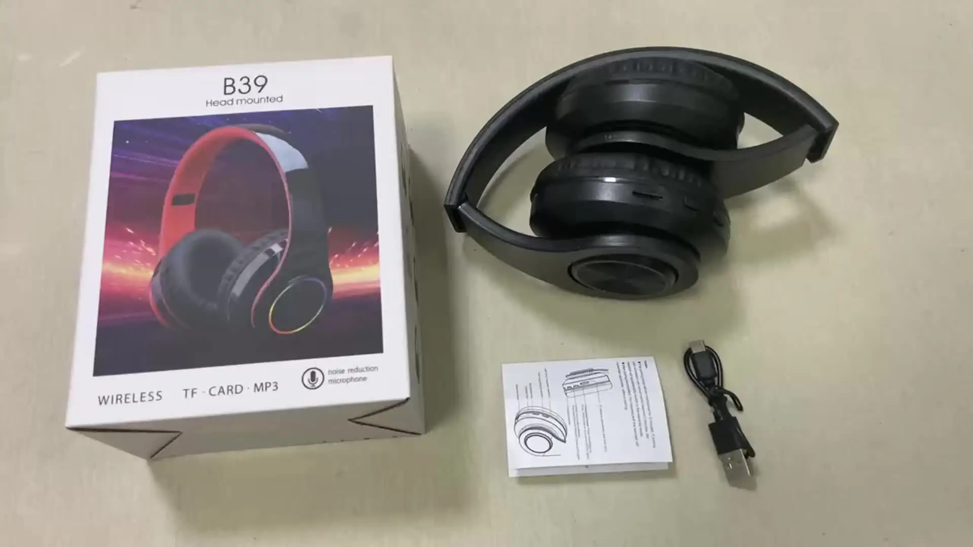 B39 LED カラフル呼吸灯 ポータブル折りたたみ式内蔵FM B39ヘッドホン