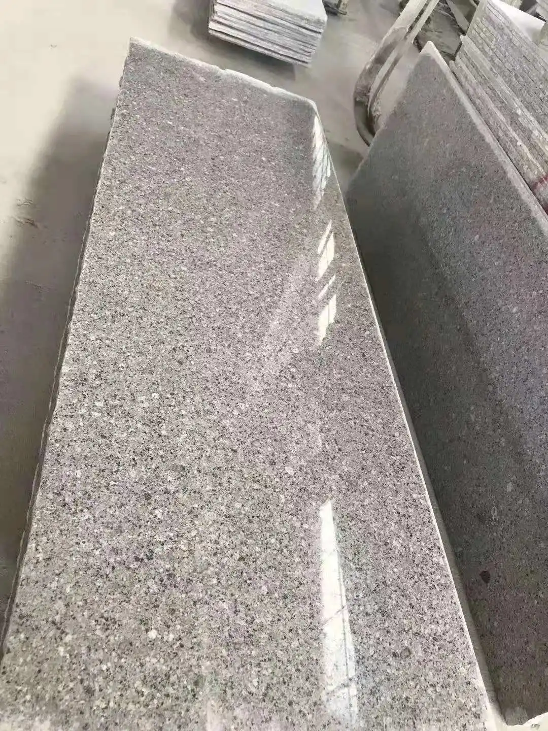 Wholesale Cheap Natural Grey Granite Patio Polished Slabs For Flooring