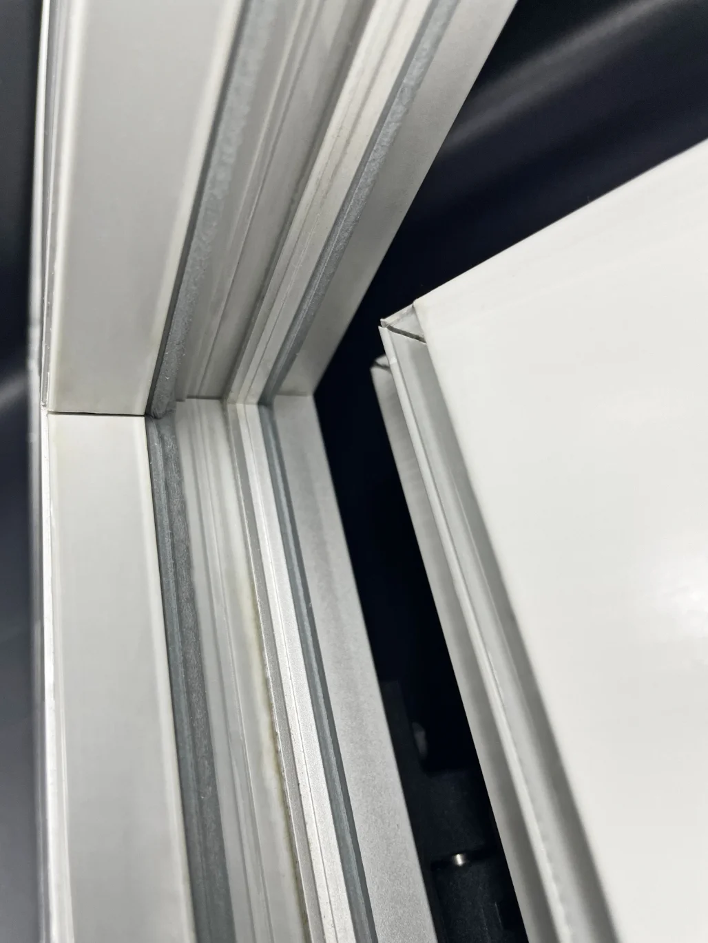 EZONG OEM Customized 450*700mm Access Door - Durable Galvanized Steel ...