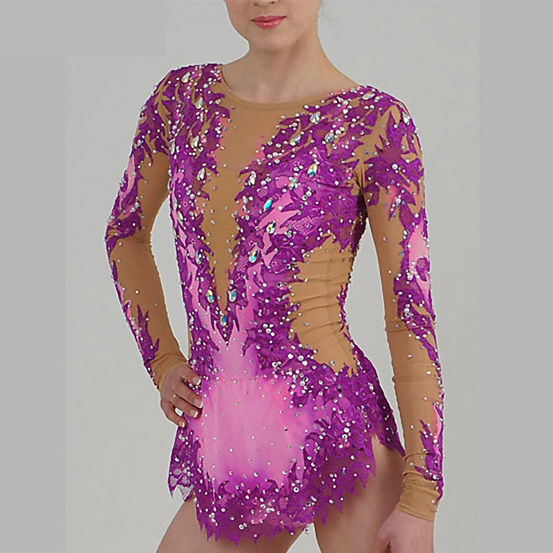Фиолетовый купальник для художественной гимнастики
