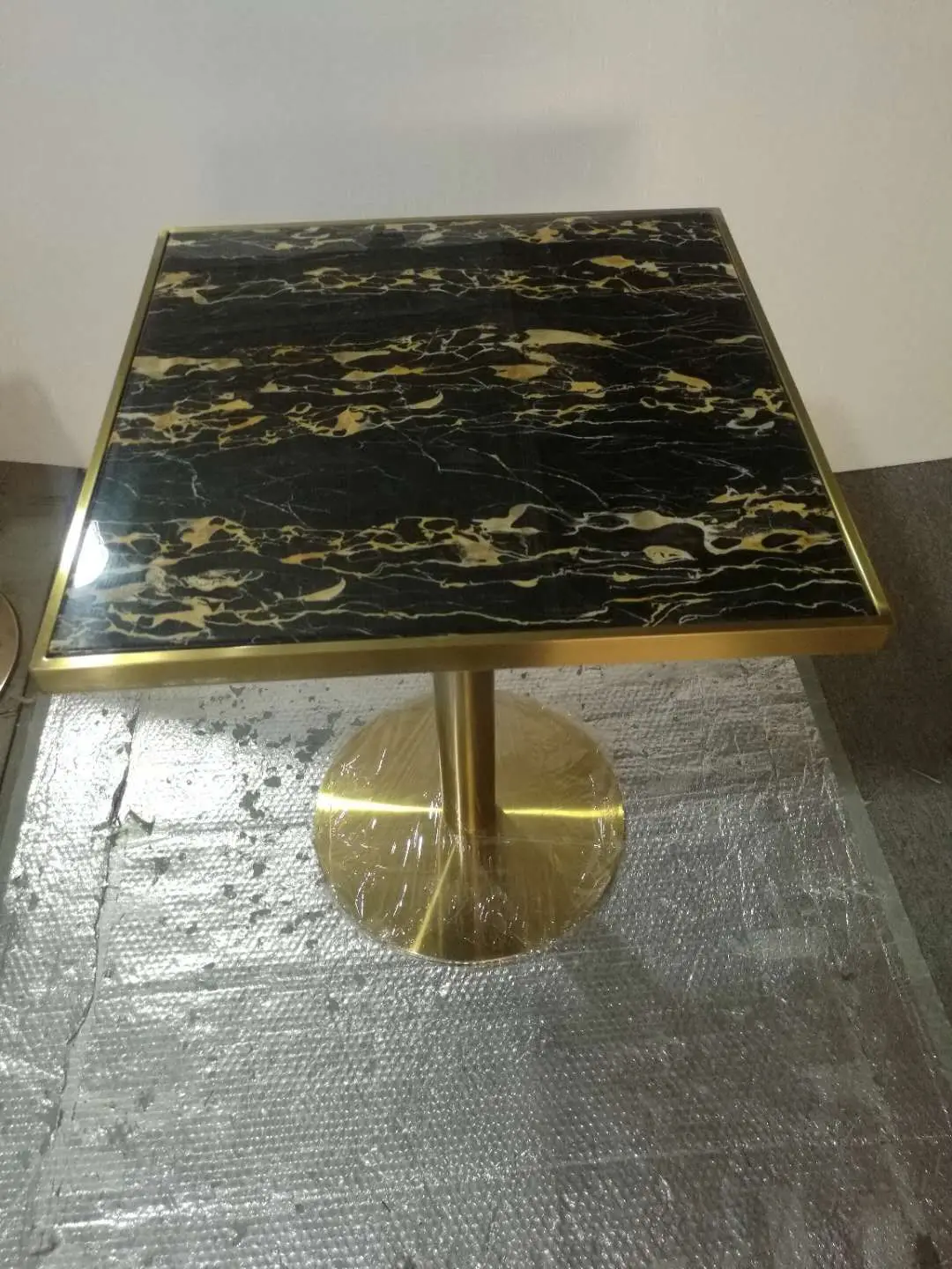 Brass Stainless Steel Natural Square Mable Tables - Buy Square Marble ...