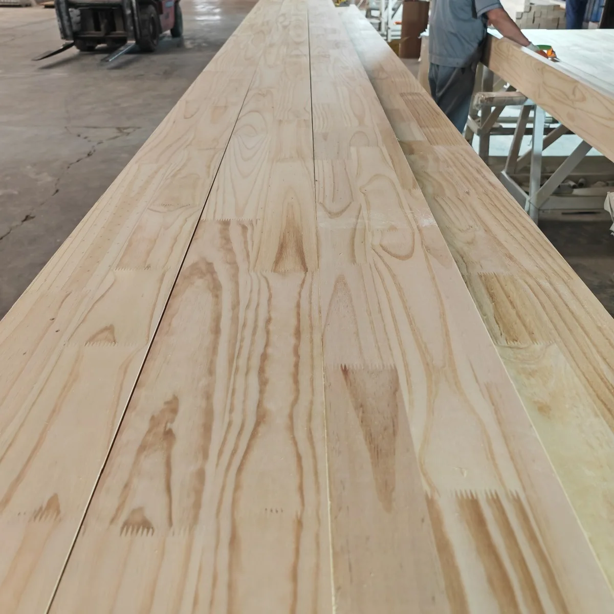 Wholesale Best Quality Construction White Pine Planks Natural Pinewood Lumber Buy Pine Board