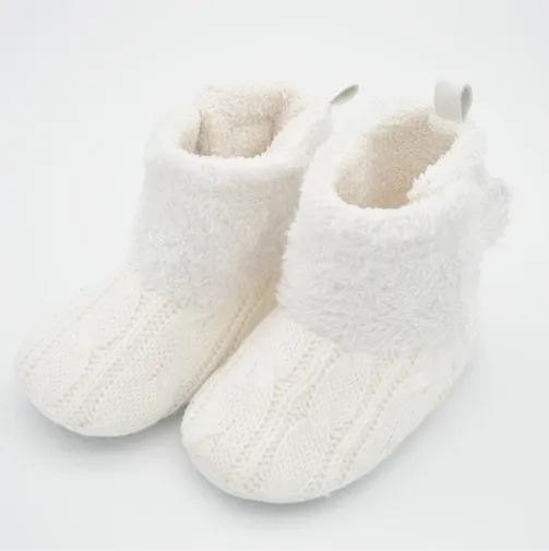 
Fake Fur White Stylish Warm Cozy Soft Baby Shoe 