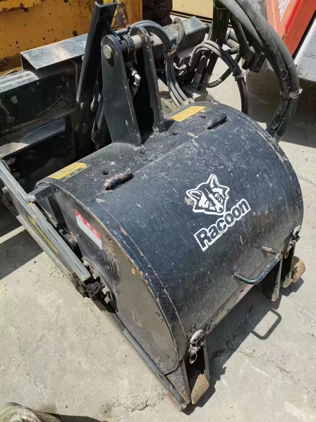 Original Set Used Mini Skid Steer Loader Bobcat Ht85a 4wd 1ton Wheel