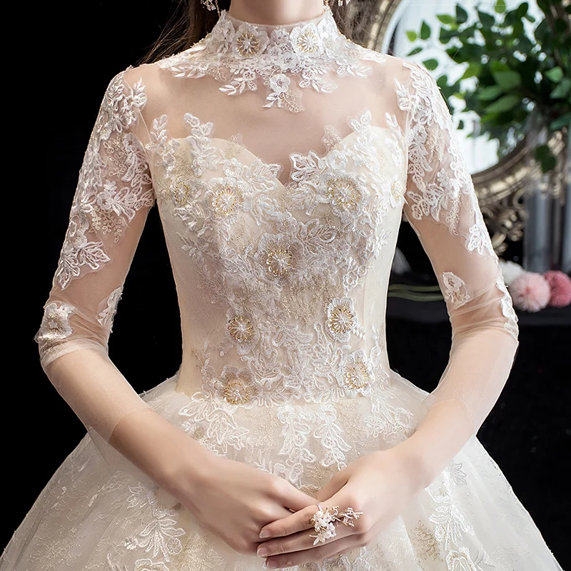 2019 Autumn New arrival Elegant Champagne lace Long Sleeve Plus size high neck Floor Length Bridal Wedding Dress