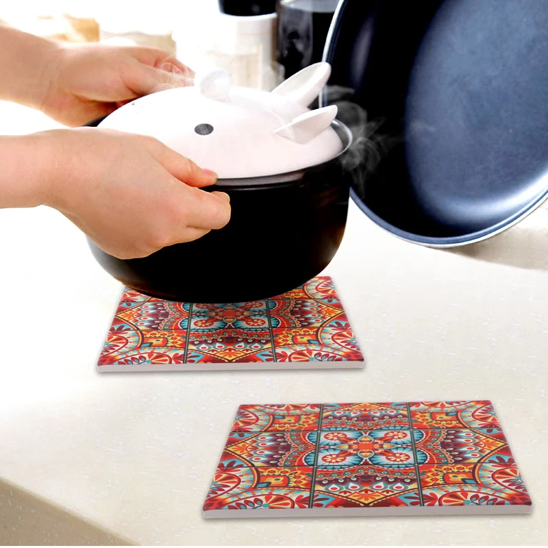 China Factory Supplied Top Quality Ceramic Trivet Pot Holder Table