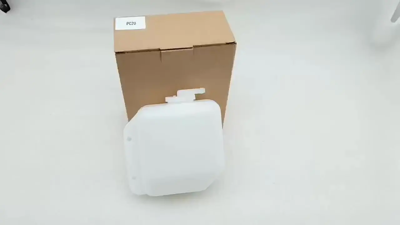 高品質プラスチック製クーラントエクスパンションタンク 486-0884