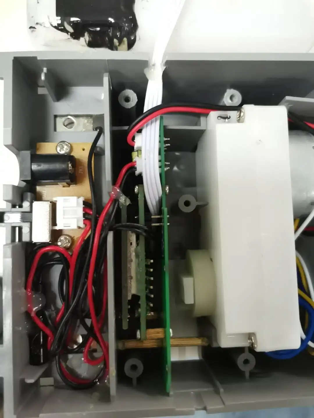 Soap In Iot smart toilet use Lorawan communication wireless IoT soap Dispenser ...