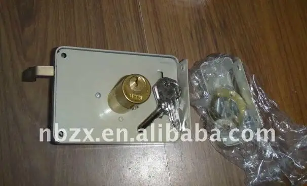 558 security rim lock 1.jpg