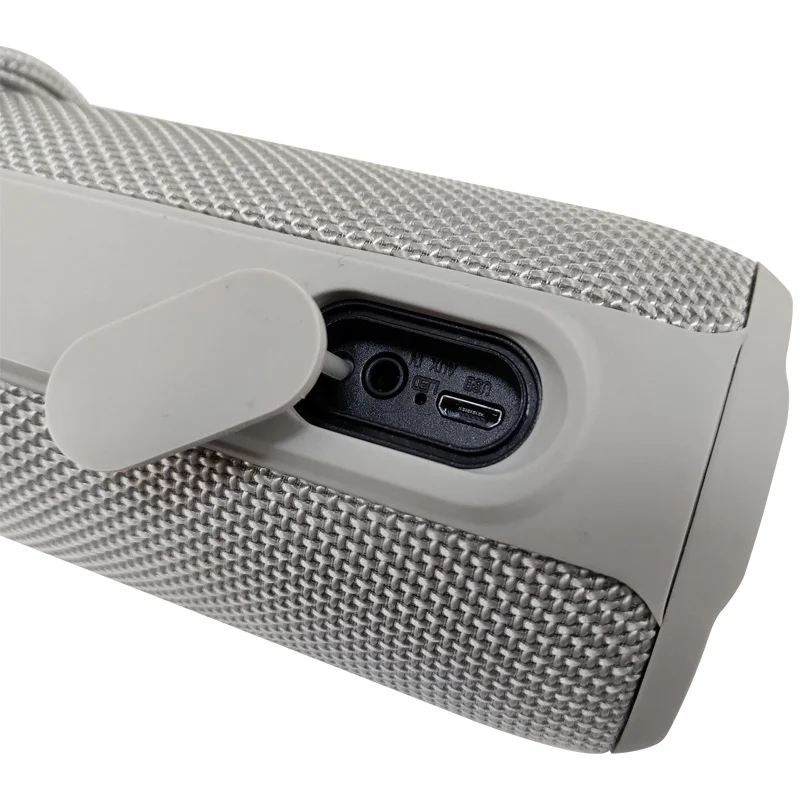 2020 New Model Stereo sound wireless speakers OEM customized Blue tooth deep waterproof speaker - ANKUX.COM