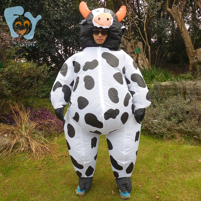 Momokun Cosplay Cow