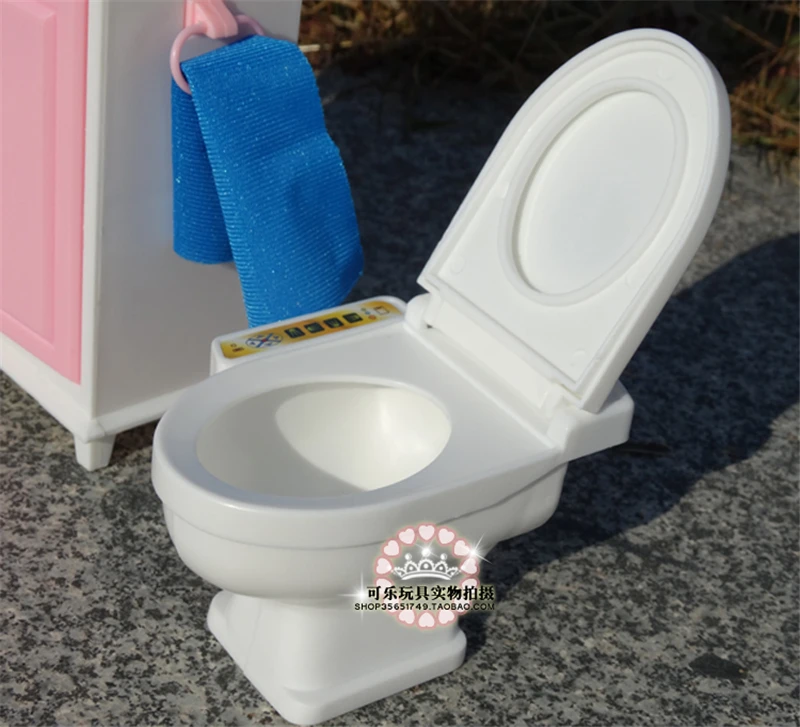 barbie bathroom set with toilet