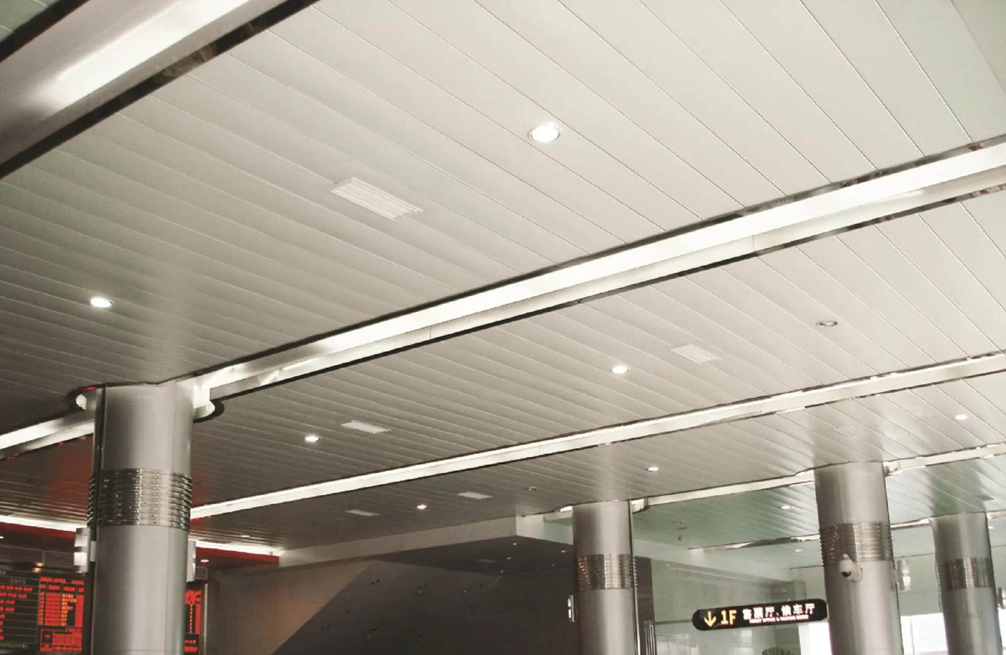 Anti-wind Aluminum C-strip tile ceiling linear strip ceilling panel for Airport