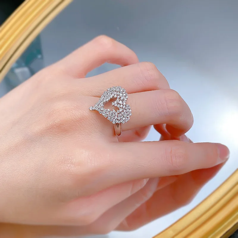 New S925 Silver Full Diamond Ring European American Style Classic Commuter Ring Lab Diamond Main Bright Love Shape
