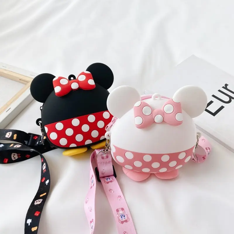 

wholesale fashion cute design soft silicone cartoon girl small hand bag crossbody shoulder bag for kids, Picture
