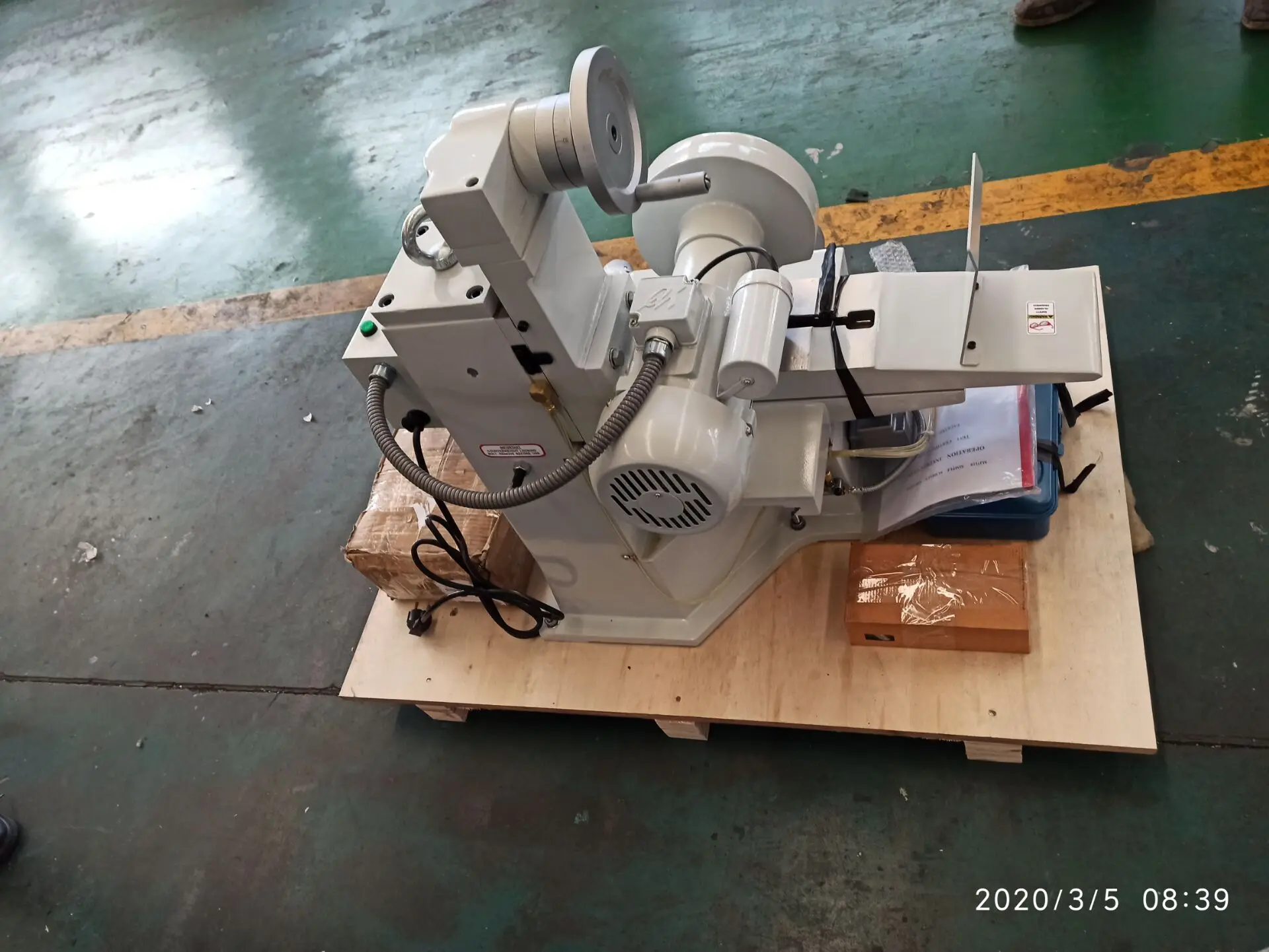 MJ7115 Benchtop Surface Grinder with CE Standard, View benchtop surface grinder machine, WMT