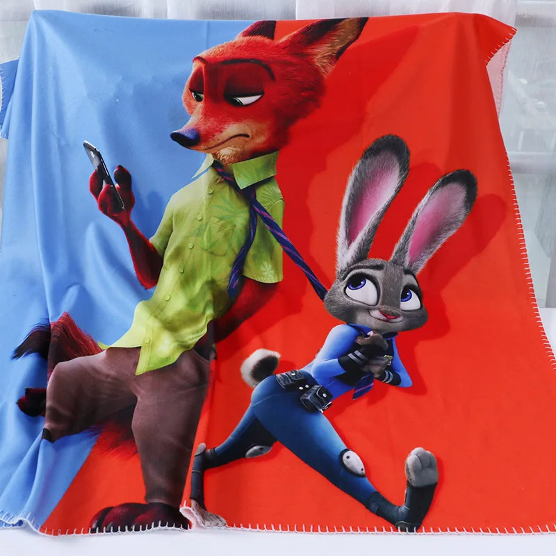 Custom Solid Pattern Knitted Polar Fleece Throw Blanket 100% Anti-Pilling Polyester Four Seasons Use Handwash Care Premium Gift