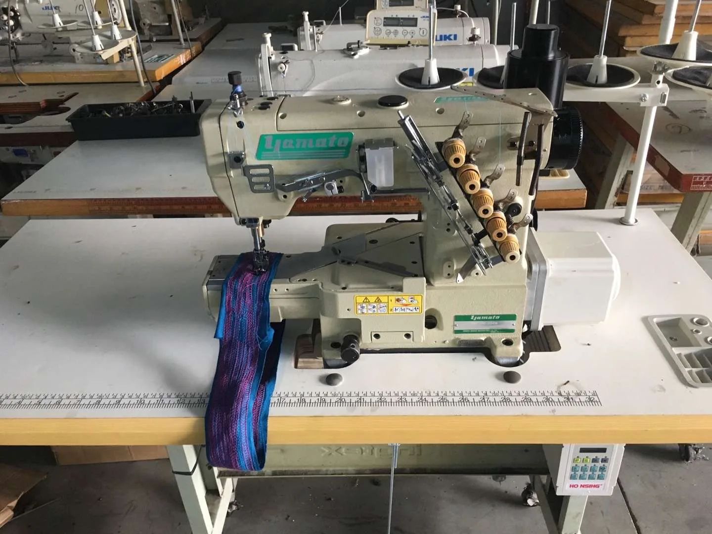 Japan's Yamato Sewing Machine Vc2700 Interlock Sewing Machine Is