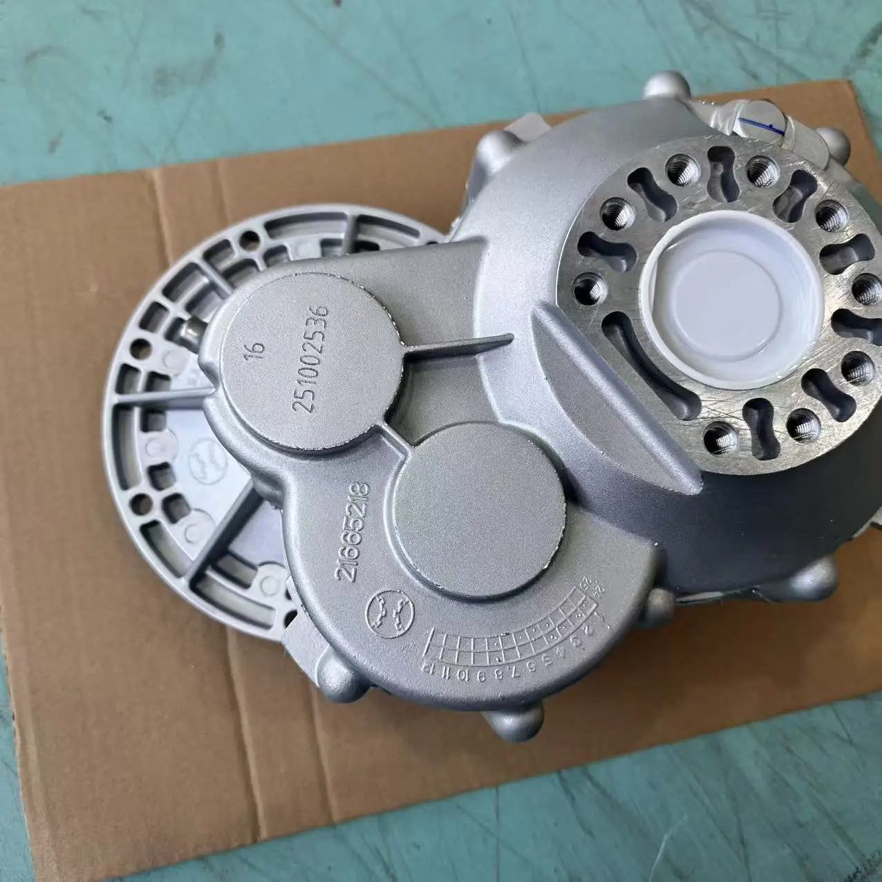 Lvtong Electric Sightseeing Bus Gear Box Electric Motor Driving Vehicle ...
