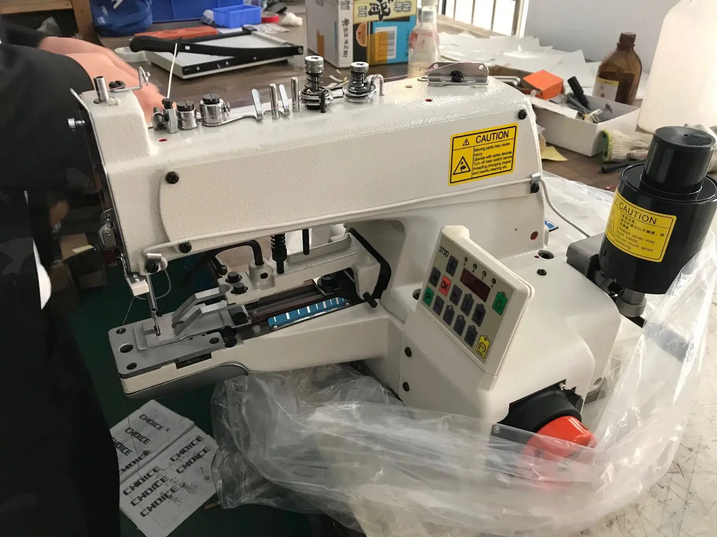 Industrial Socks Label Attach Custom Sewing Machine For Woven Tshirt