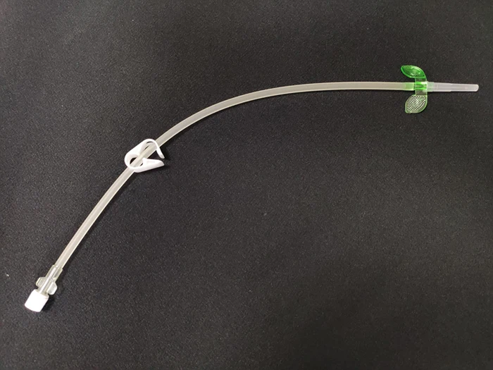AV fistula needle B017-2.jpg