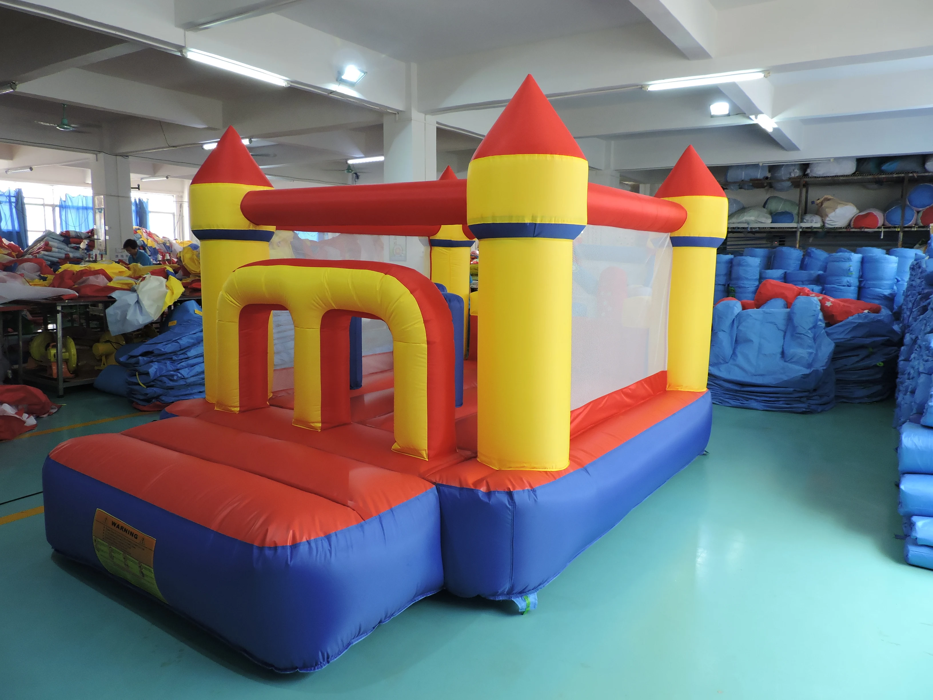 inflatable jumpy house