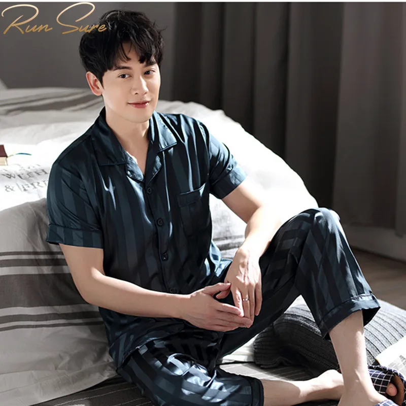 Luxury Sleepwear Men's Classic 22mm 100% Silk Pajamas