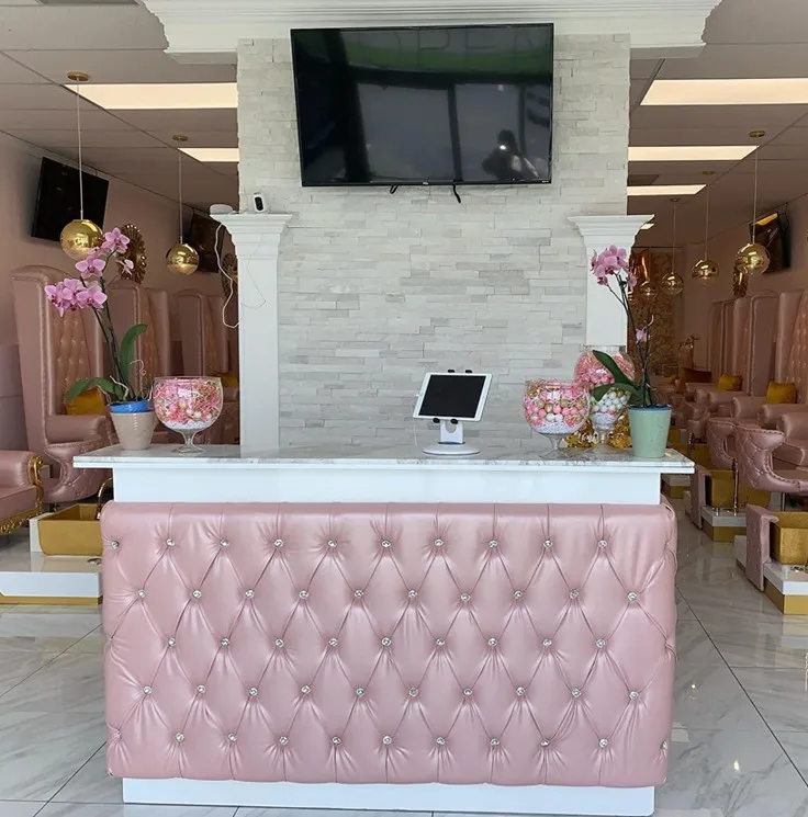 Classic Reception Desk Beauty Salon Pink Curved Reception Table Cbr047
