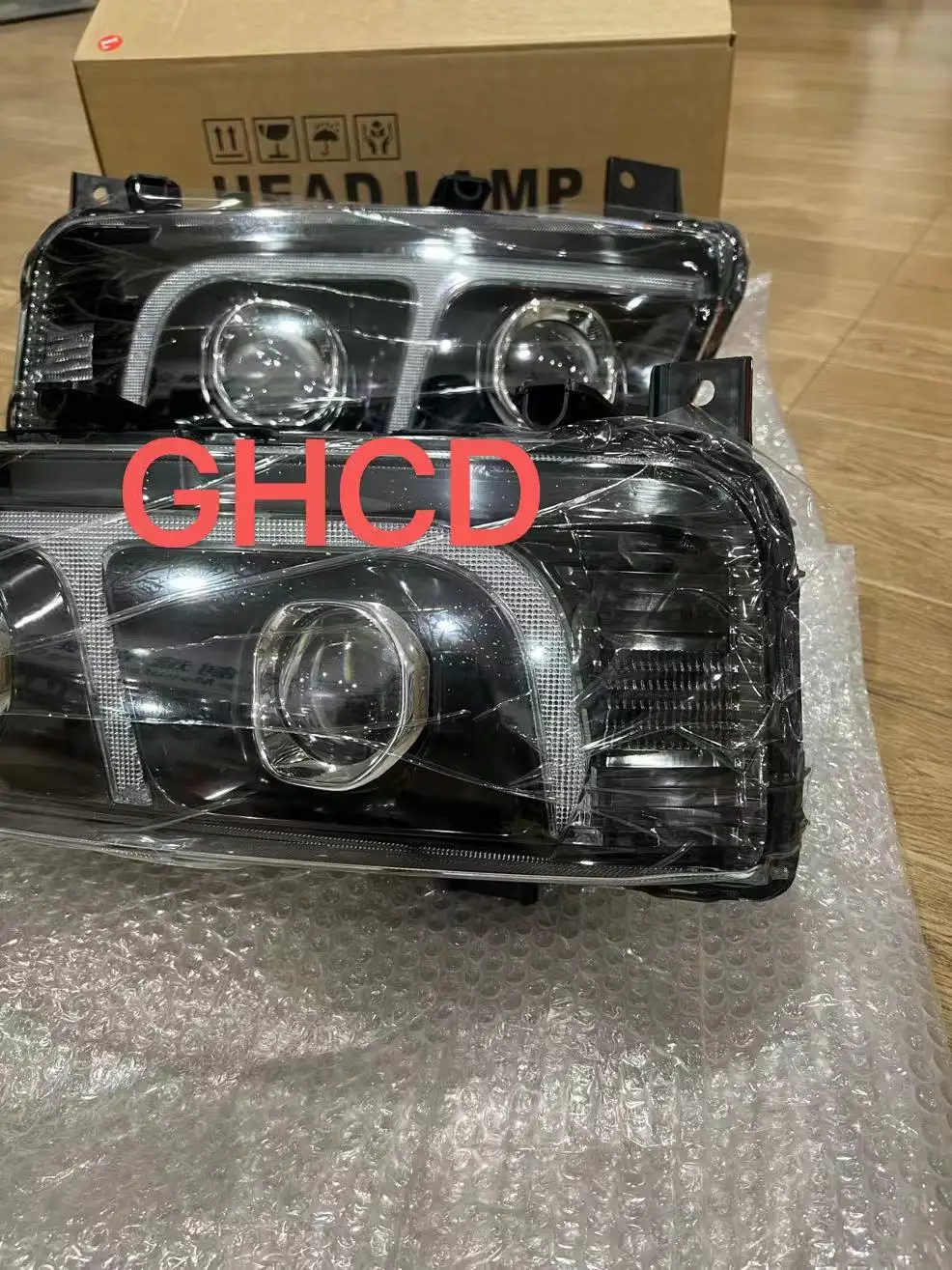 GHCD/exclusive New Product/hihg Quality Japanese Truck MITSUBISH FUSO/F420 LED Headlights manufacture